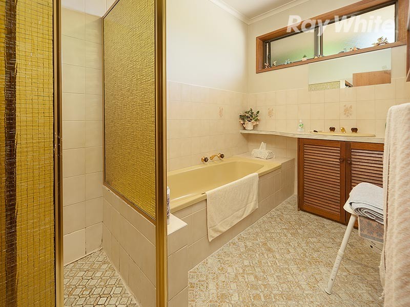 6 Main Street, Chiltern VIC 3683