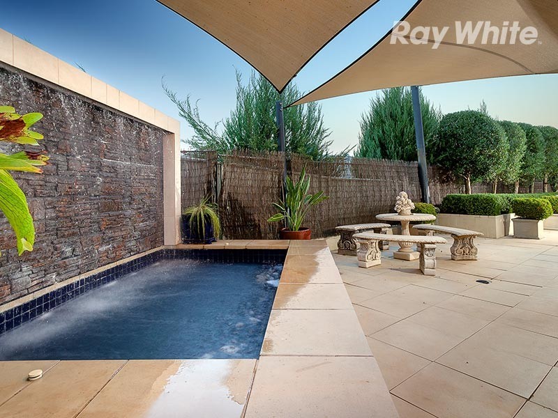 19 Yarralumla Drive, Wodonga VIC 3690