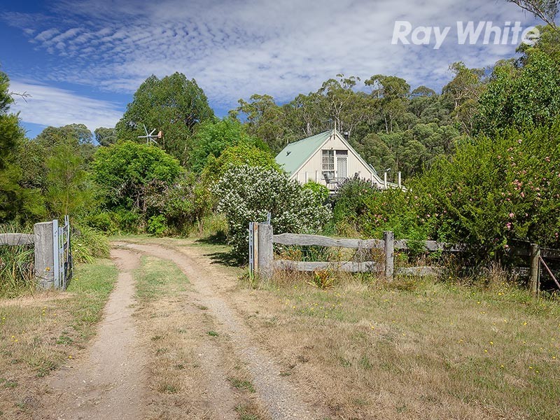 6658 Murray Valley Highway, Koetong VIC 3704