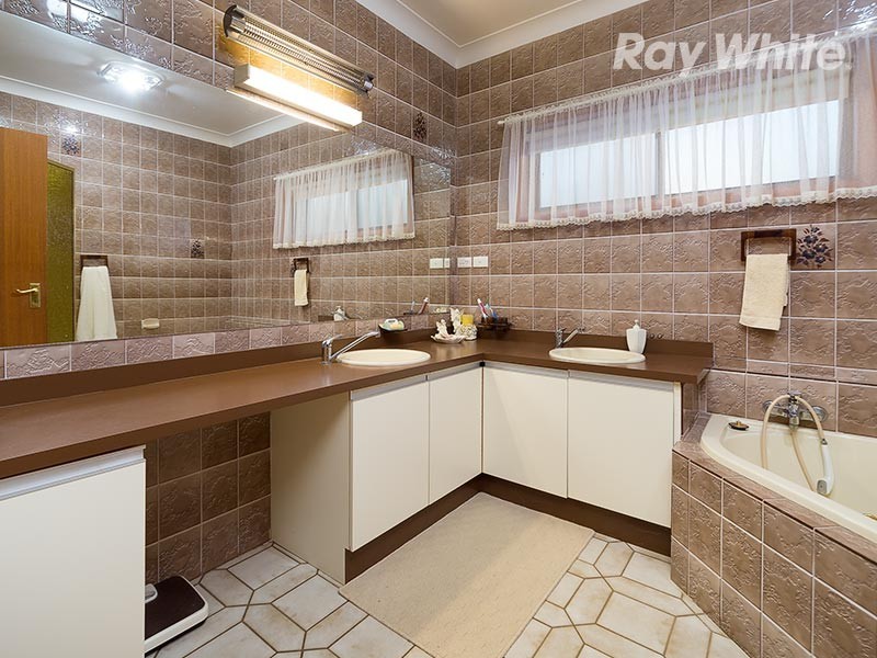 40 Craig Drive, Bellbridge VIC 3691