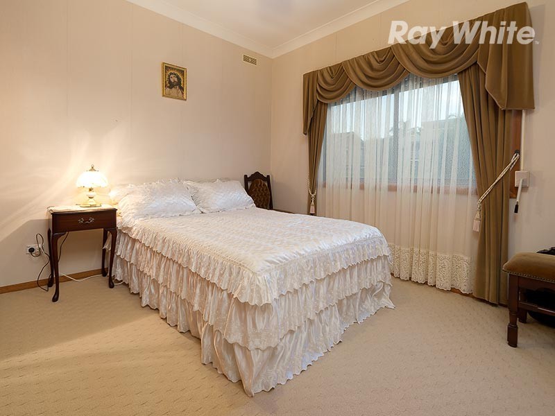 40 Craig Drive, Bellbridge VIC 3691