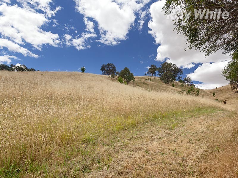 185 Springdale Road, Bethanga VIC 3691