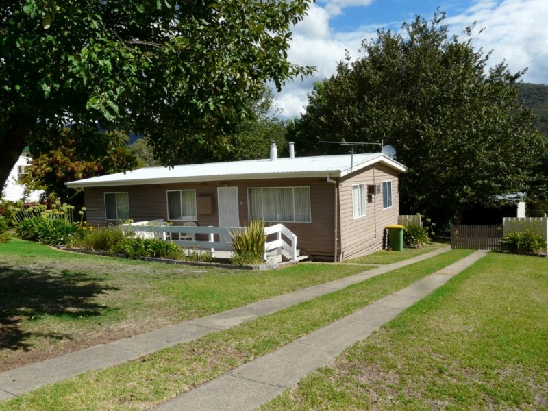 10 Crawford Court, Dartmouth VIC 3701