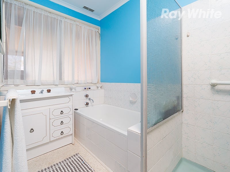 5 Holmes Court, Wodonga VIC 3690