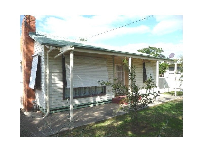 8 Snowdon Street, Wodonga VIC 3690