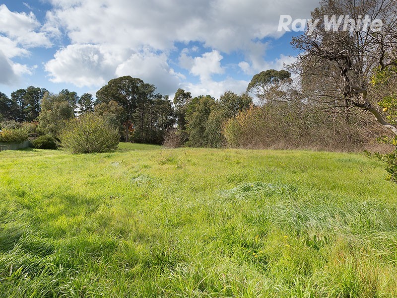 6 Railway Avenue, Yackandandah VIC 3749