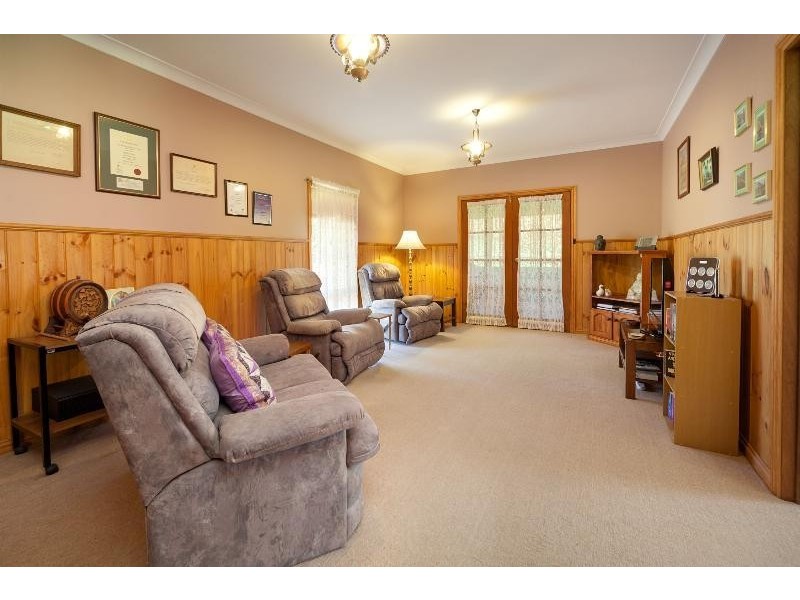 4514 Omeo Highway, Eskdale VIC 3701