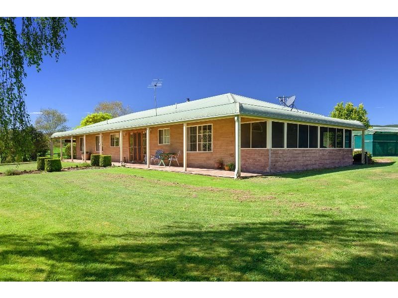 4514 Omeo Highway, Eskdale VIC 3701