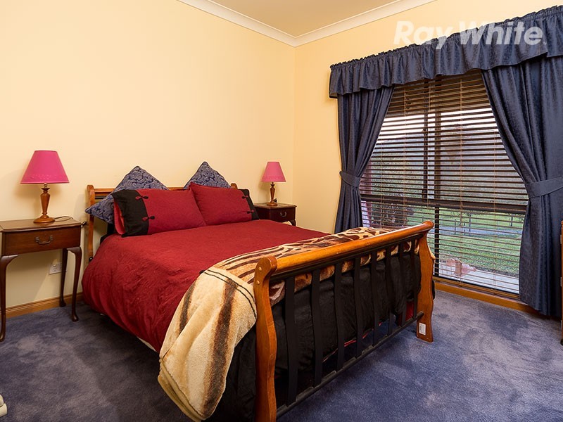 20 McGaffins Road, Wodonga VIC 3690