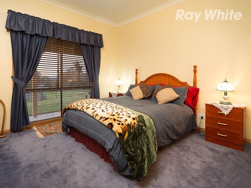 20 McGaffins Road, Wodonga VIC 3690