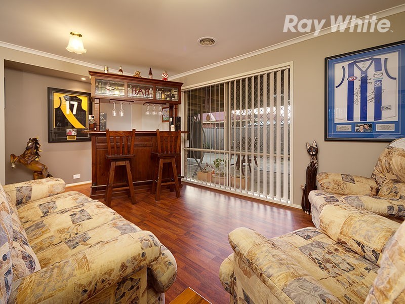 17 Ambrose Crescent, Wodonga VIC 3690