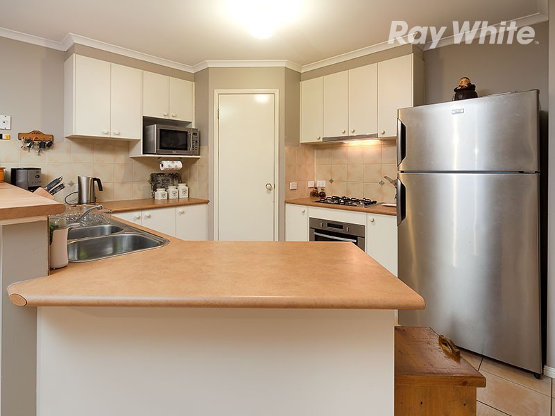 17 Ambrose Crescent, Wodonga VIC 3690