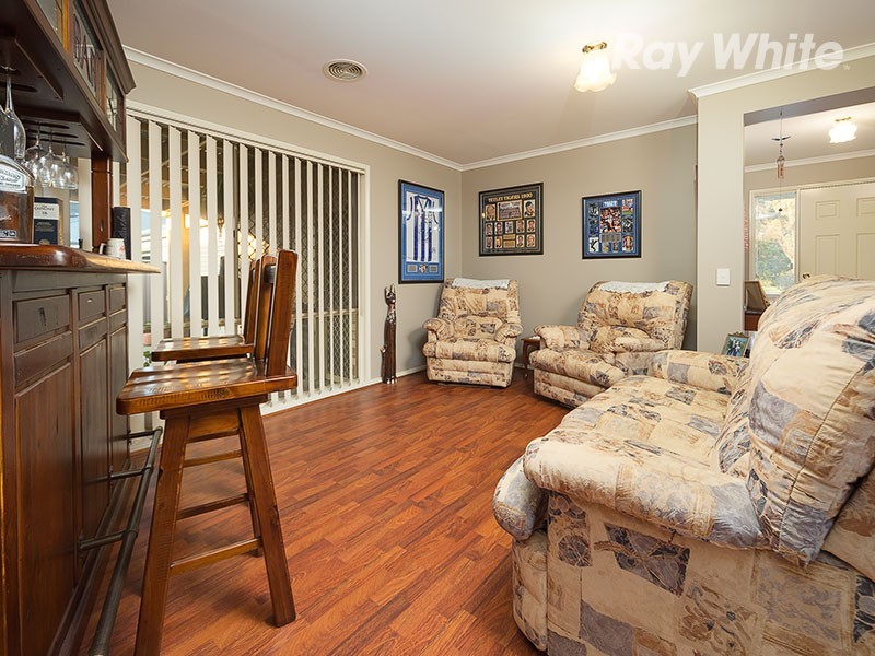 17 Ambrose Crescent, Wodonga VIC 3690