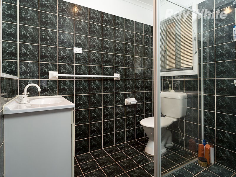 11 Albert Road, Chiltern VIC 3683
