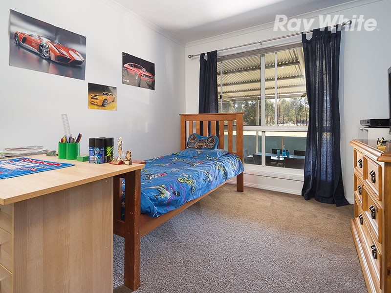 11 Albert Road, Chiltern VIC 3683