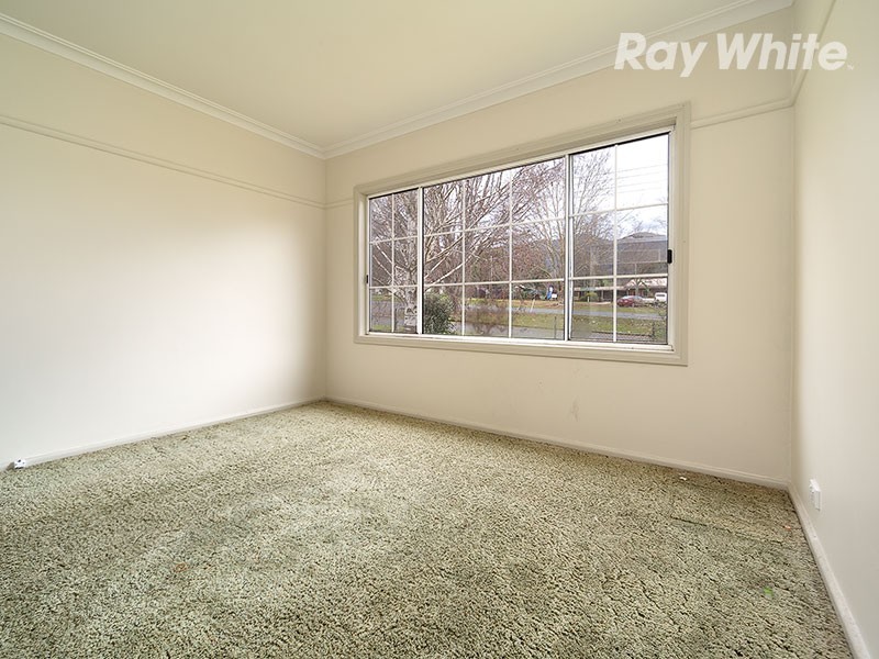 1 Drummond Street, Eskdale VIC 3701