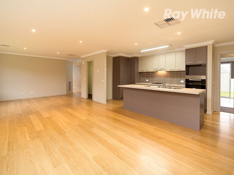 16 Montclair Avenue, Wodonga VIC 3690