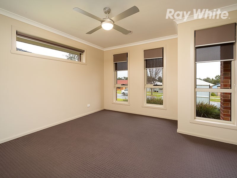 16 Montclair Avenue, Wodonga VIC 3690