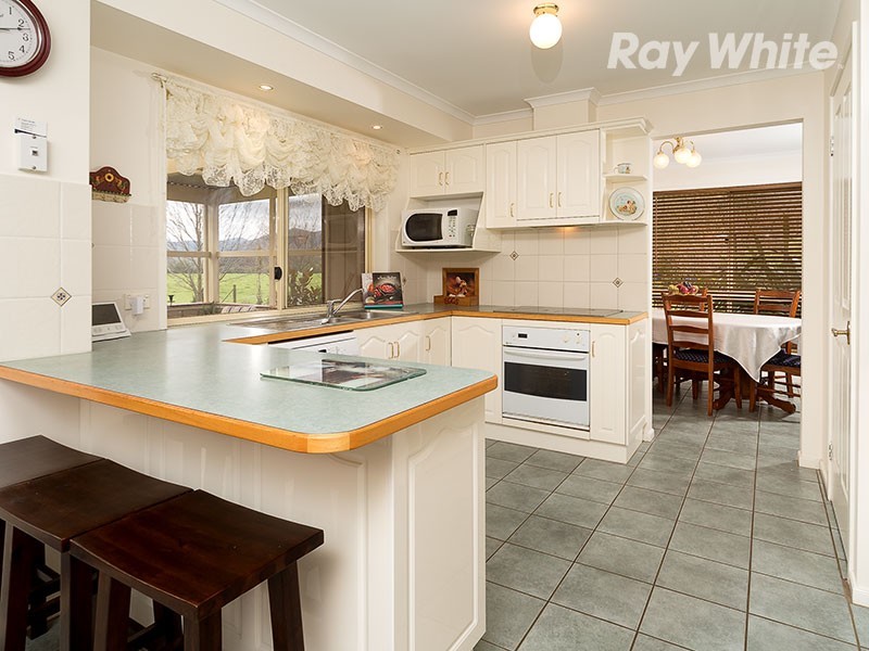 3737 Omeo Highway, Eskdale VIC 3701