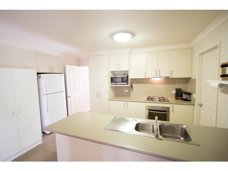 24 Lysterfield Lane, Wodonga VIC 3690