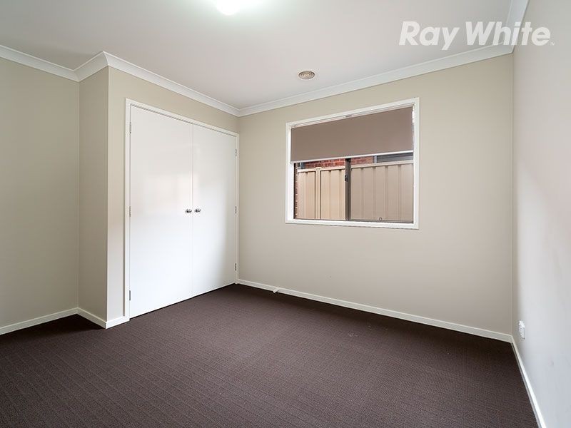 24 Mactier Avenue, Wodonga VIC 3690