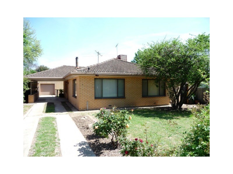 7 Queen Street, Chiltern VIC 3683