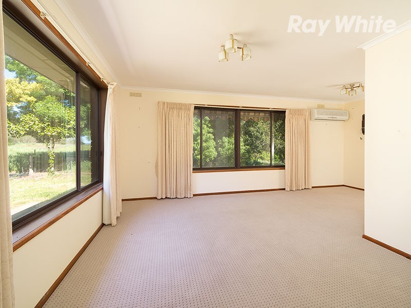 8398 Murray Valley Highway, Old Tallangatta VIC 3701