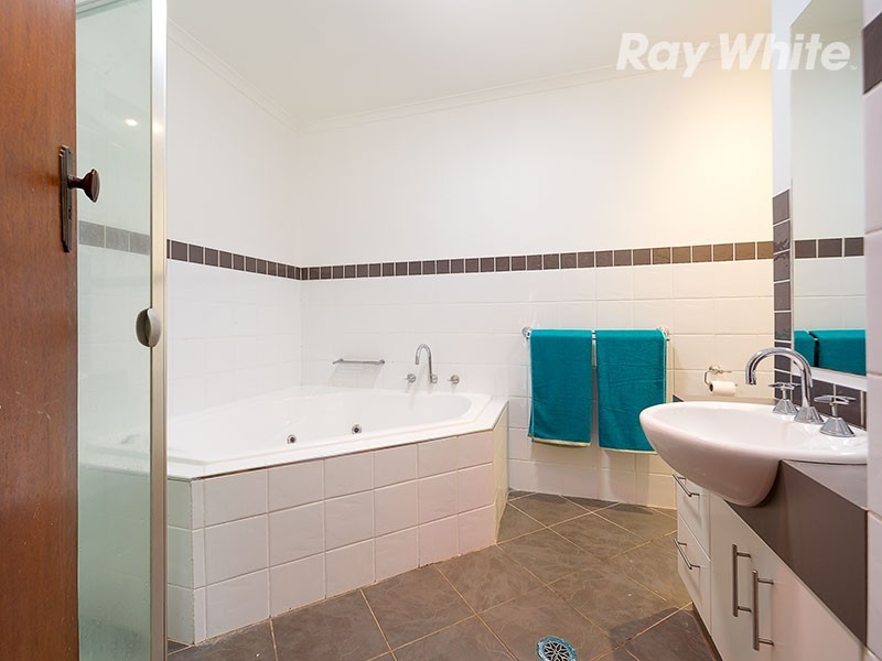 66 Thomas Mitchell Drive, Wodonga VIC 3690