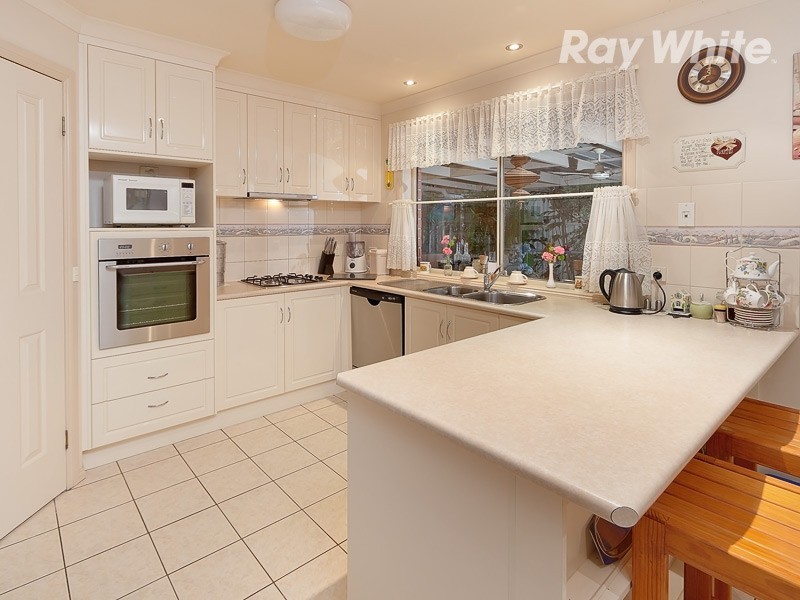 25 Kingfisher Drive, Wodonga VIC 3690