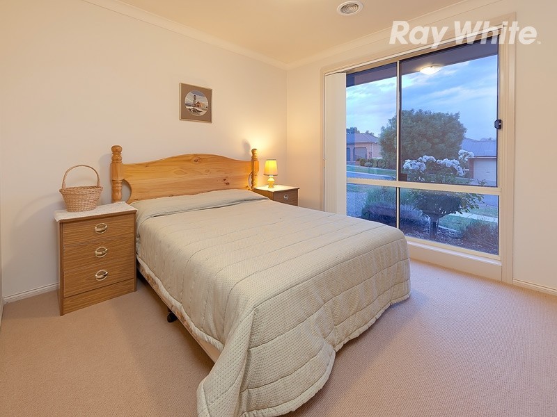 25 Kingfisher Drive, Wodonga VIC 3690