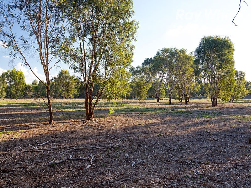 * Bow Street, Chiltern VIC 3683