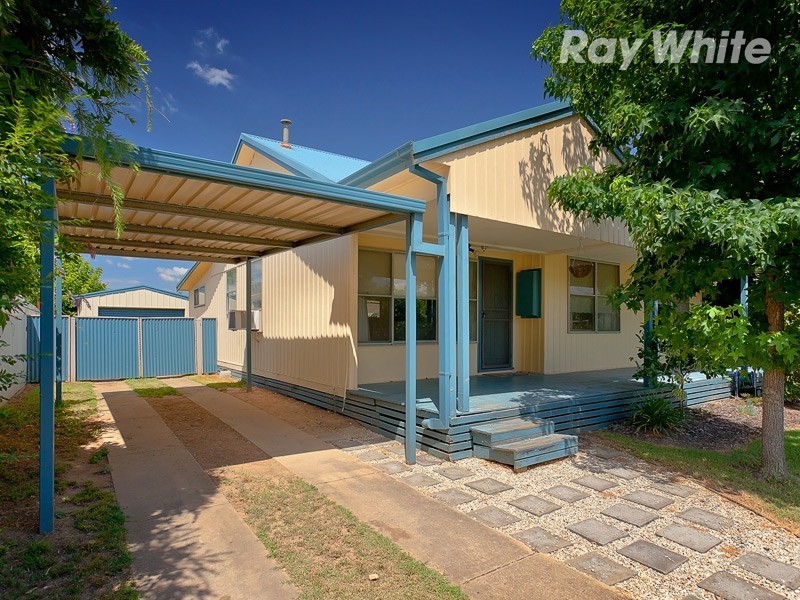 42 Hereford Street, Wodonga VIC 3690