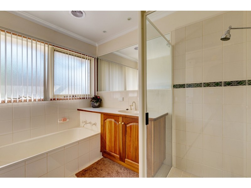 114 Huon Creek Road, Wodonga VIC 3690