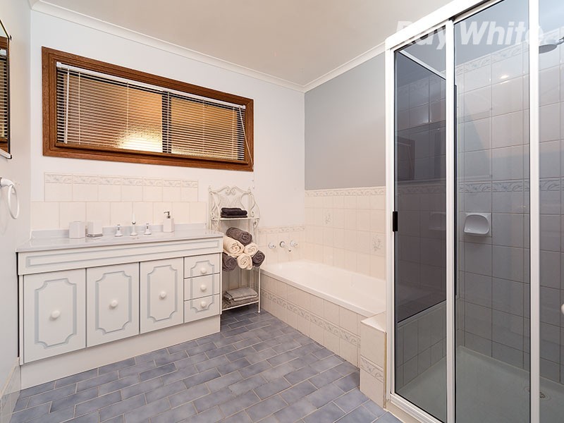 2 Dyring Street, Bethanga VIC 3691