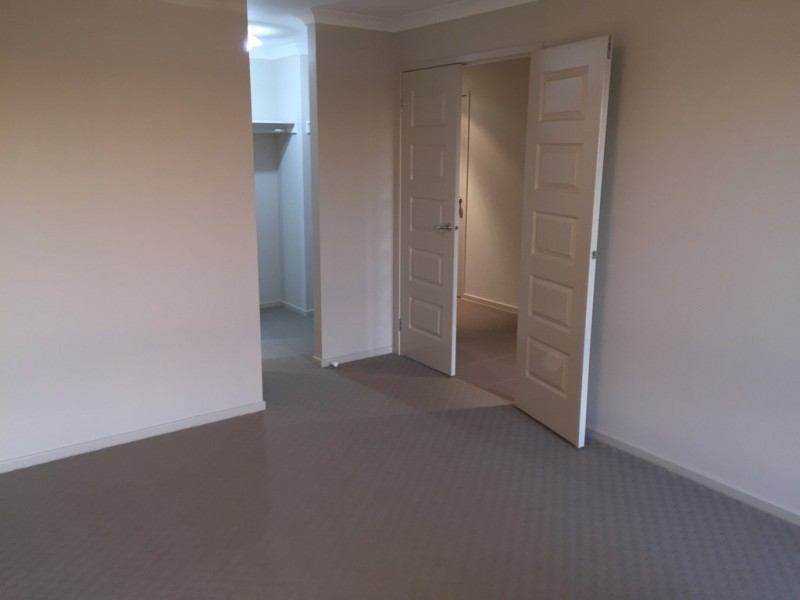 27 Victoria Cross Parade, Wodonga VIC 3690