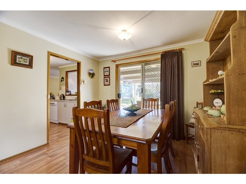 13 Scullin Court, Wodonga VIC 3690