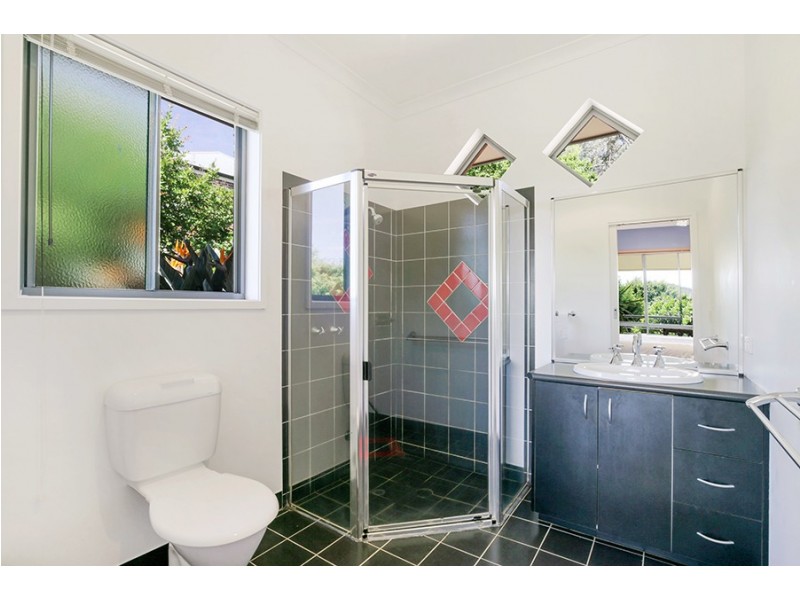 2 The Court, Wodonga VIC 3690