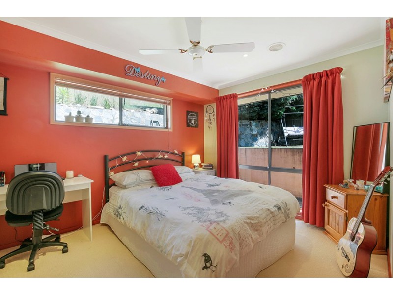 2 The Court, Wodonga VIC 3690