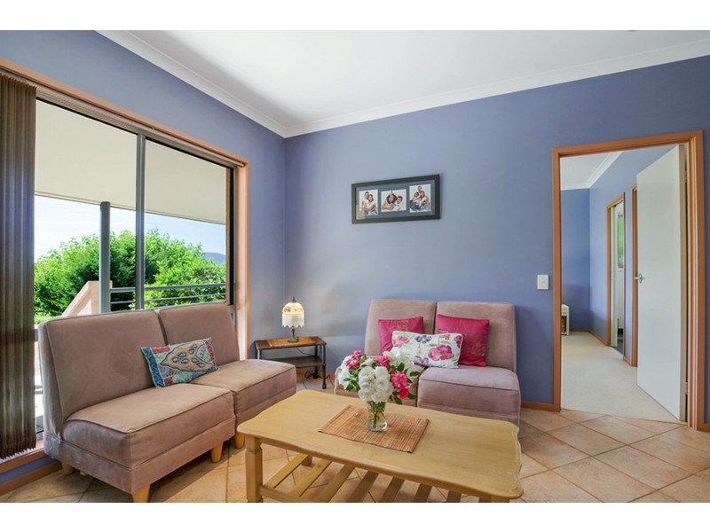 2 The Court, Wodonga VIC 3690