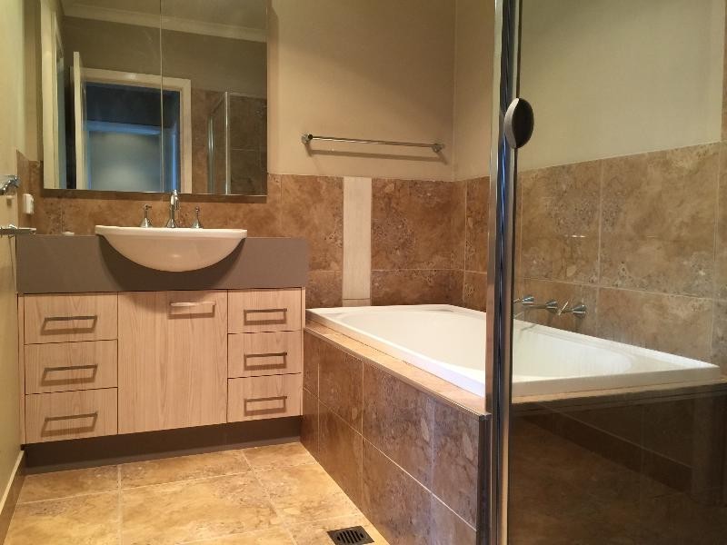 2/68 Mitchell Street, Wodonga VIC 3690