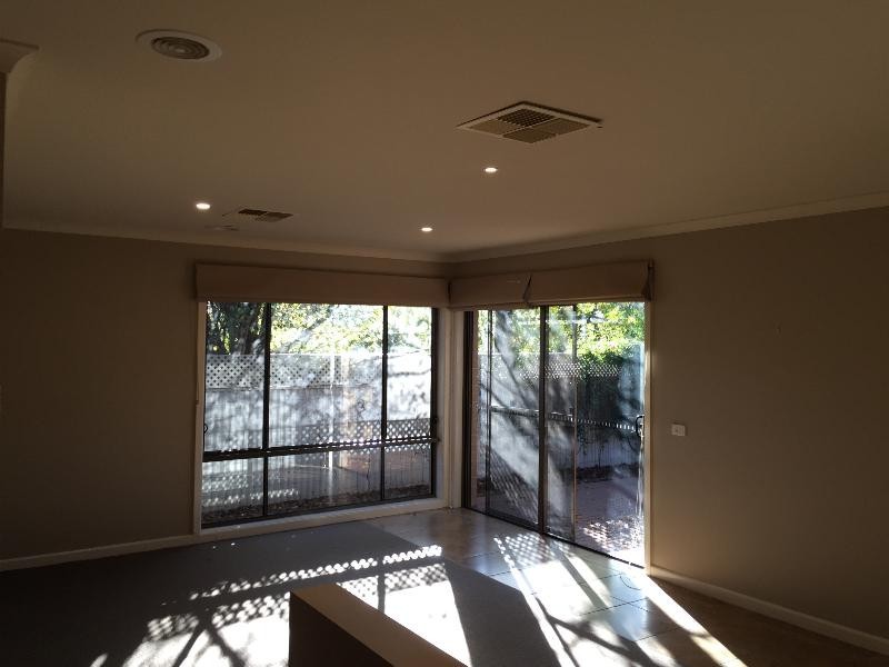 2/68 Mitchell Street, Wodonga VIC 3690