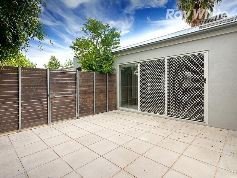2/1 Chenery Street, Wodonga VIC 3690