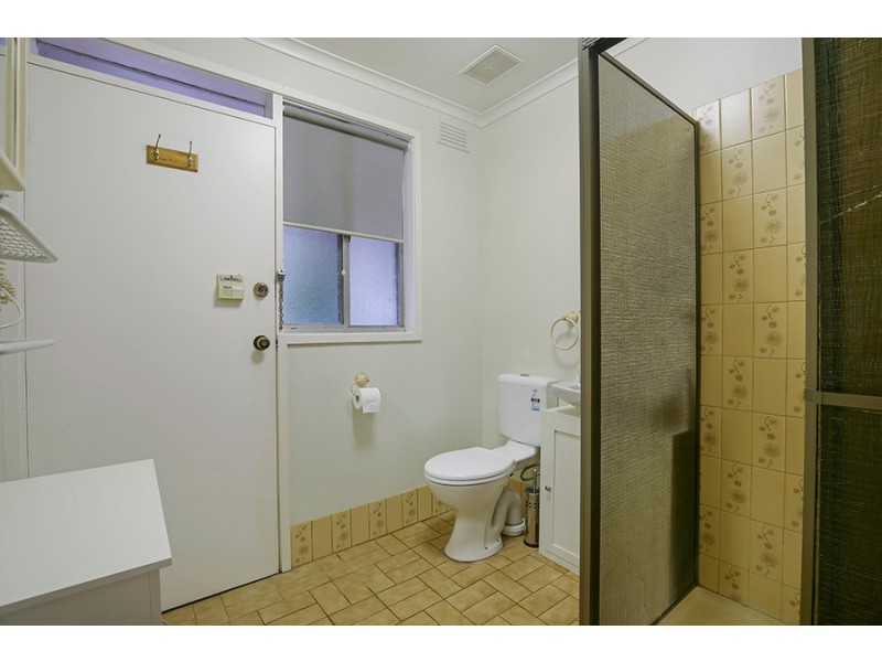 4 Uralla Court, Wodonga VIC 3690