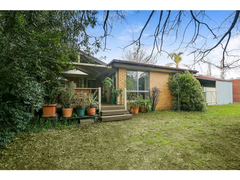 4 Uralla Court, Wodonga VIC 3690