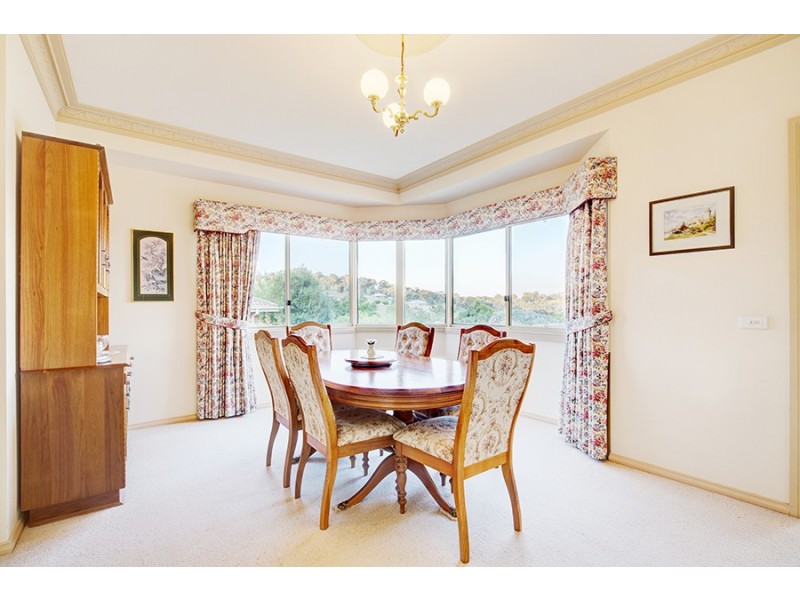 14 Jevington Drive, Wodonga VIC 3690