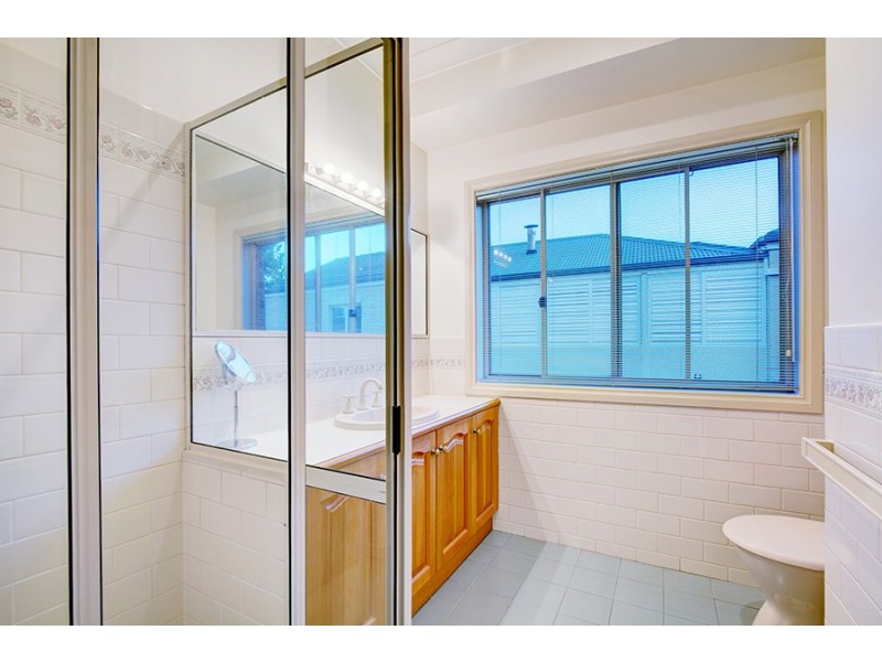 14 Jevington Drive, Wodonga VIC 3690