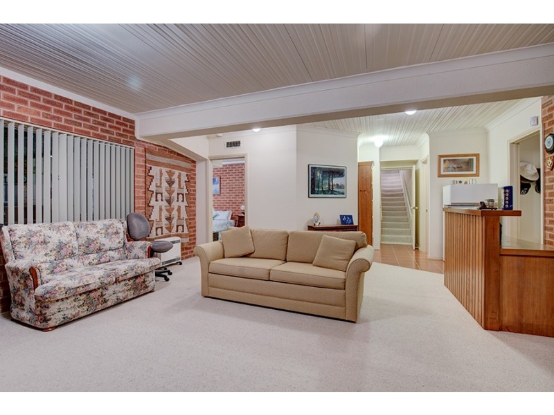 14 Jevington Drive, Wodonga VIC 3690