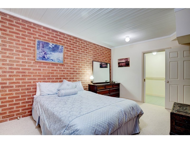 14 Jevington Drive, Wodonga VIC 3690