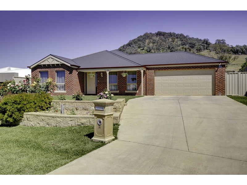 74 Firestone Way, Wodonga VIC 3690