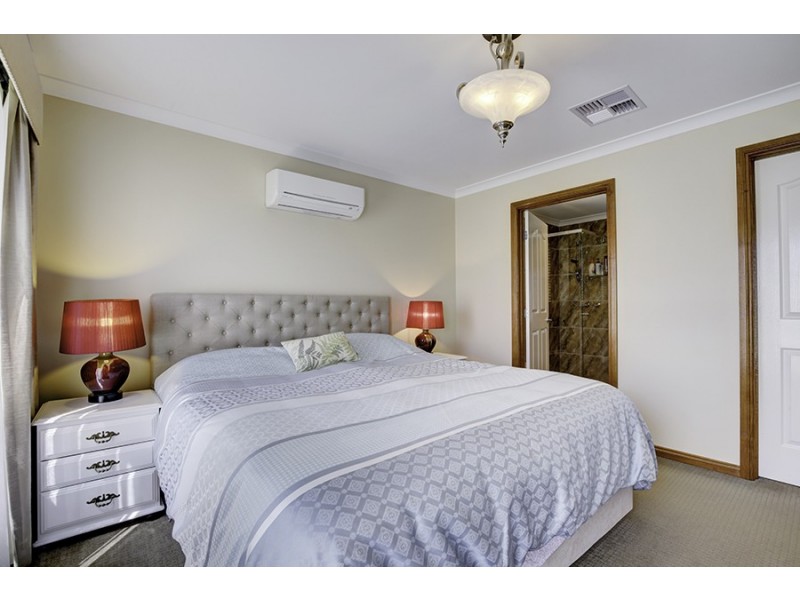 74 Firestone Way, Wodonga VIC 3690